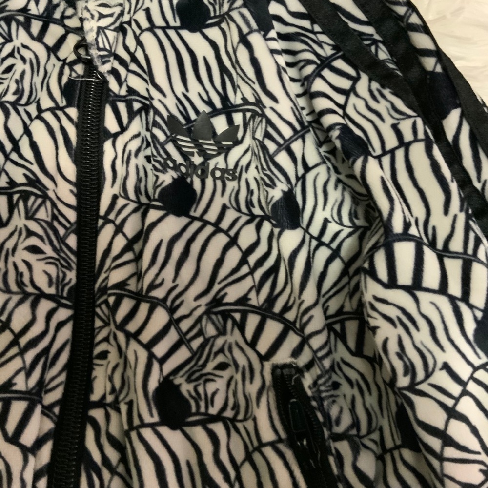 Jacket - Picture 3 of 4